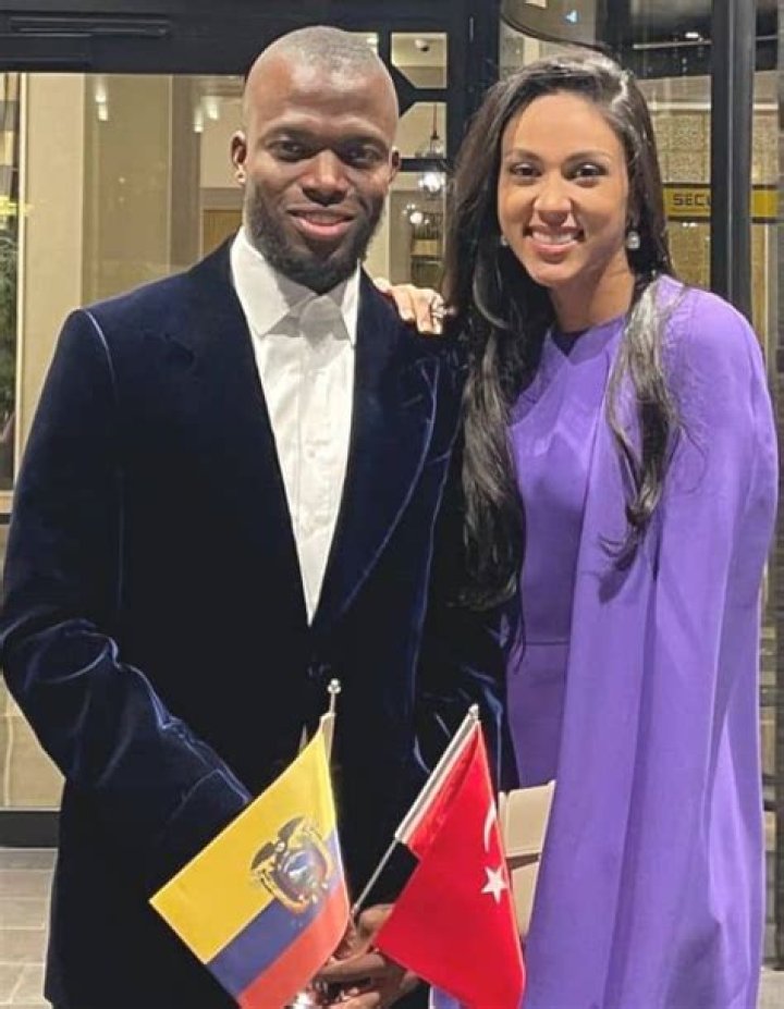 Enner Valencia Biography, Age, Height, Wife, Net Worth, Family