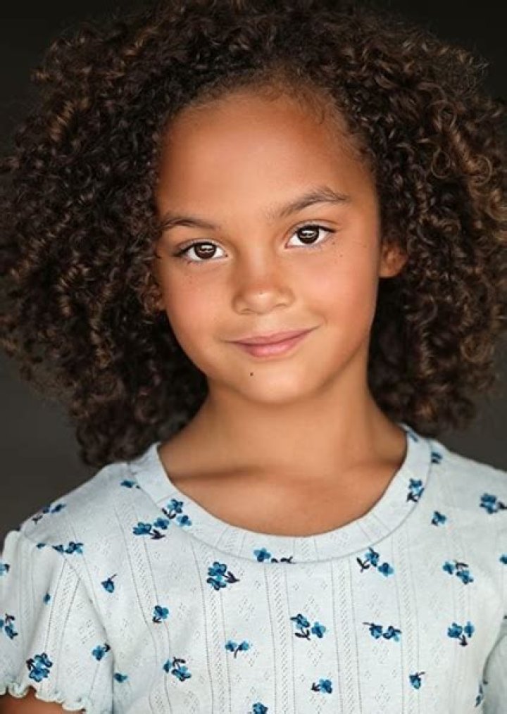Ireland Lily Briody Biography, Age, Height, Husband, Net Worth, Family