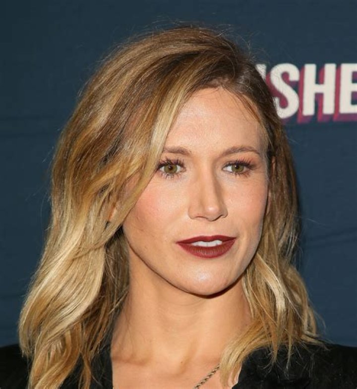 Jennifer Landon Biography, Age, Height, Husband, Net Worth, Family