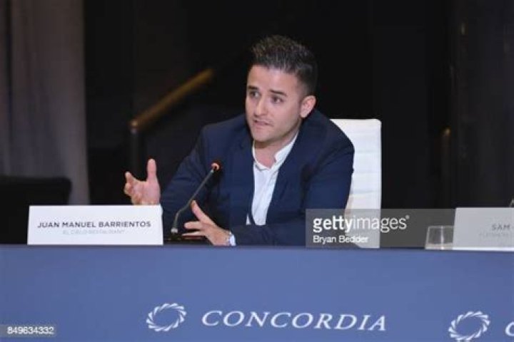 Juan Manuel Barrientos biografía, edad, altura, esposo, net worth, familia
