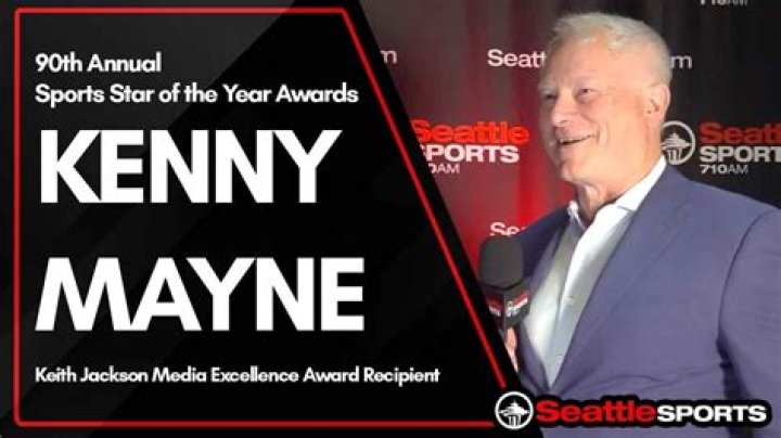 Kenny Mayne biografía, edad, altura, esposo, net worth, familia