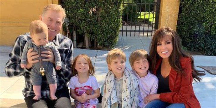 Marie Osmond Biography, Age, Height, Husband, Net Worth, Family
