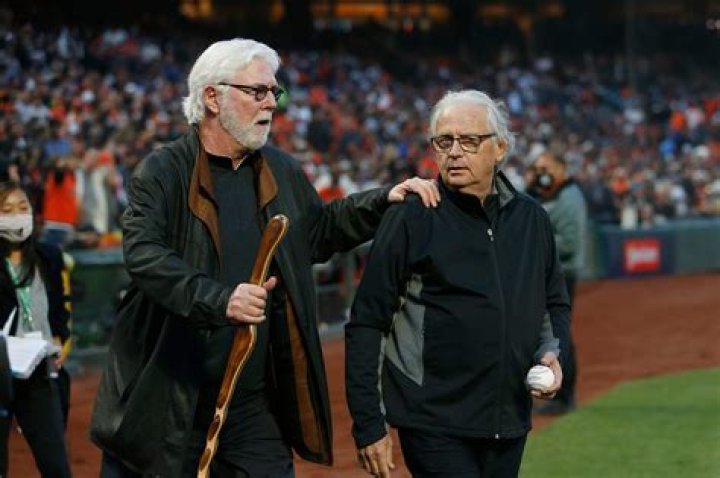 Mike Krukow Biography, Age, Height, Wife, Net Worth, Family