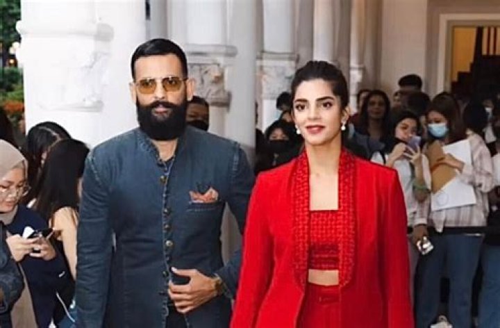Sanam Saeed Biography, Age, Height, Husband, Net Worth, Family