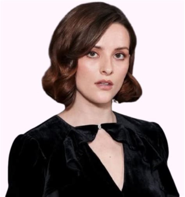 Shelley Stephens Biography, Age, Height, Husband, Net Worth, Family