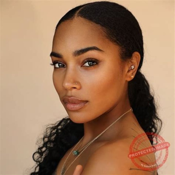 Taina Biography, Age, Height, Husband, Net Worth, Family